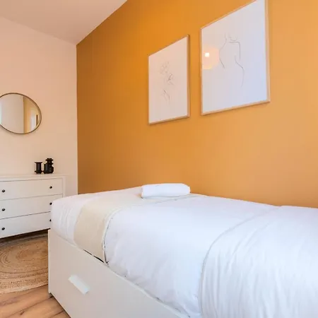 Modern, Quiet 3-bedroom With Parking * Marcq-en-Baroeul