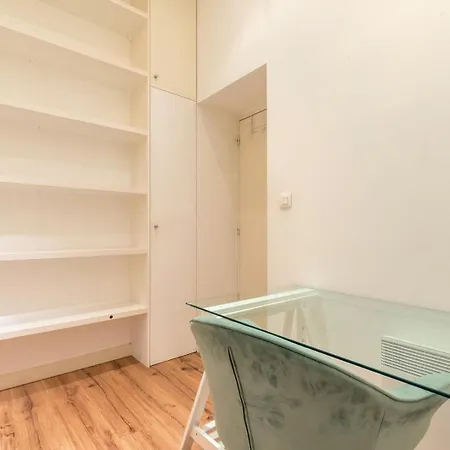Modern, Quiet 3-bedroom With Parking Apartamento Marcq-en-Baroeul